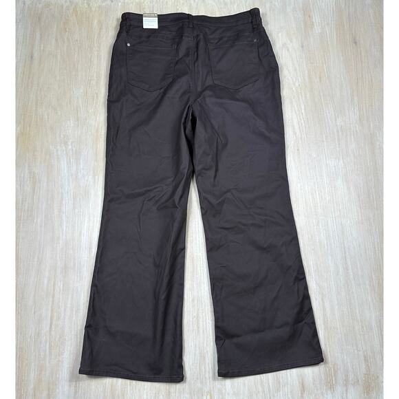 NWT Chico’s Perfect Stretch Girlfriend Bootcut Pants Dark Brown Classic Rise 16 - Picture 10 of 13
